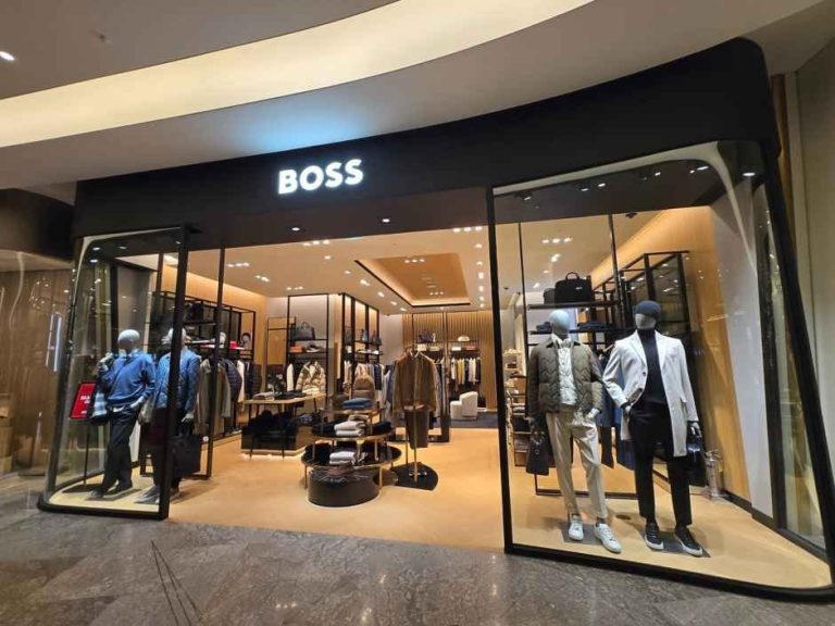 Hugo Boss – LOTTE Department Store Jamsil Avenuel Branch [Tax Refund Shop](휴고보스 롯데백화점 잠실 에비뉴엘점)
