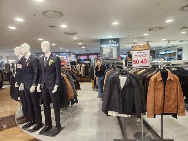 Brentwood – Mario Outlet Building 1 Branch [Tax Refund Shop] (브렌우드 마리오아울렛 1관점)