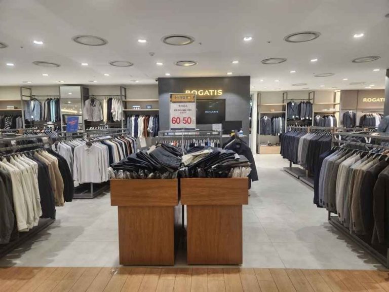 Rogatis – Mario Outlet Building 1 Branch [Tax Refund Shop] (로가디스 마리오아울렛 1관점)