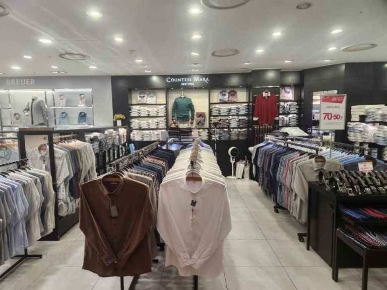 Countess Mara – Mario Outlet Building 1 Branch [Tax Refund Shop] (카운테스마라 마리오아울렛 1관점)