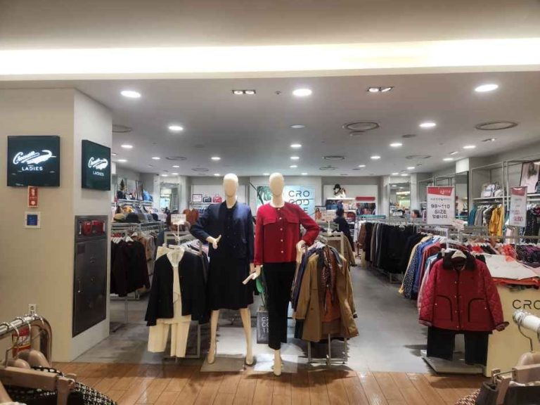 Crocodile Ladies – Mario Outlet Building 1 Branch [Tax Refund Shop] (크로커다일레이디 마리오아울렛 1관점)