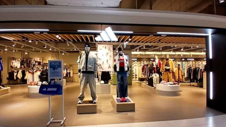 Adidas – New Balance Times Stream Branch [Tax Refund Shop] (아디다스 퍼포먼스 타임스트림점)