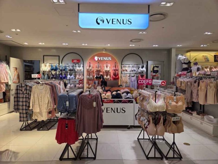 Venus – Hyundai Outlets Dongdaemun Branch [Tax Refund Shop](비너스 현대아울렛 동대문점)