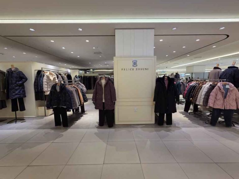 Felice Zosuni – Hyundai Outlets Dongdaemun Branch [Tax Refund Shop](펠리체조수니 현대아울렛 동대문점)