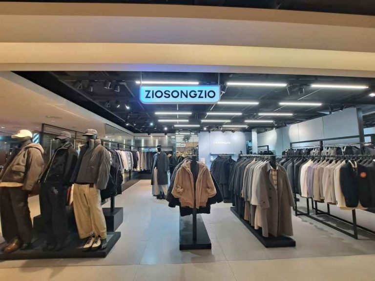 Zio Songzio – HHyundai Outlets Dongdaemun Branch [Tax Refund Shop](지오송지오 현대아울렛 동대문점)