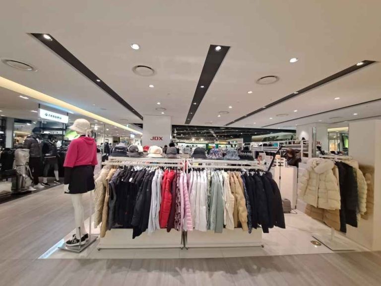 JDX – Hyundai Outlets Dongdaemun Branch [Tax Refund Shop](JDX 현대아울렛 동대문점)