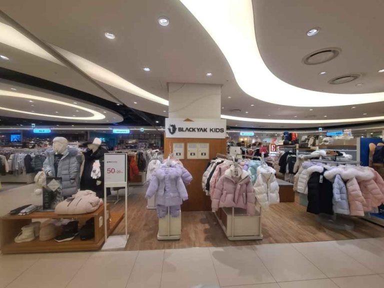 Black Yak Kids – Hyundai Outlets Dongdaemun Branch [Tax Refund Shop](블랙야크 키즈 현대아울렛 동대문점)