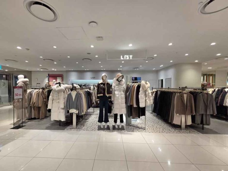 List – Lotte Outlets Seoul Station Branch [Tax Refund Shop](리스트 롯데아울렛 서울역점)