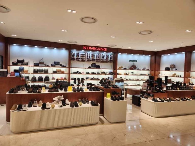 KUMKANG Shoes – Hyundai Department Store Mokdong Branch [Tax Refund Shop] (금강제화 현대백화점 목동점)