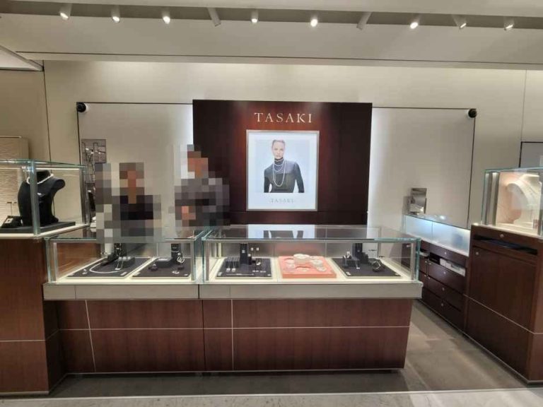 Tasaki – Shinsegae Department Store Gangnam Branch [Tax Refund Shop] (타사키 신세계백화점 강남점)