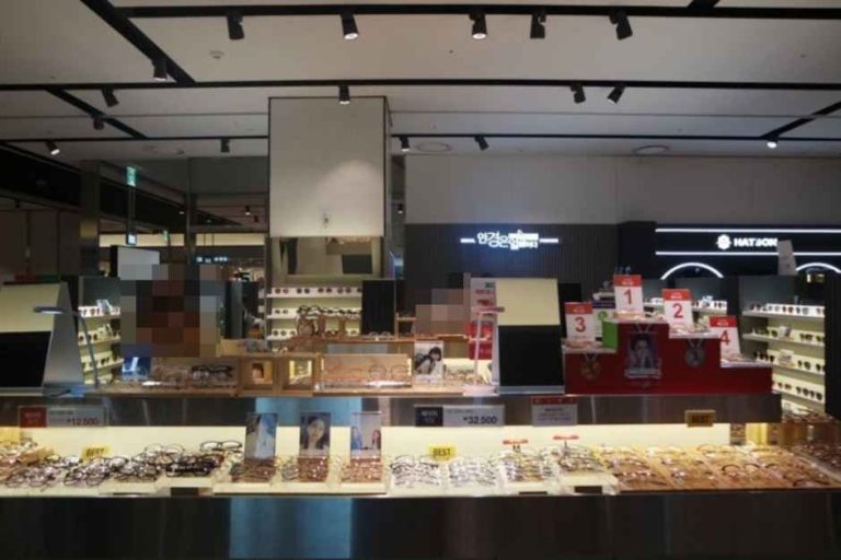 Look Optical – Hyundai Outlets Dongdaemun Branch [Tax Refund Shop](룩옵티컬 현대아울렛 동대문점)