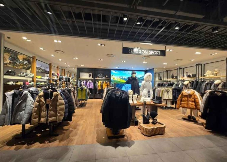 Kolon Sport – Hyundai Department Store Cheonho Branch [Tax Refund Shop] (코오롱스포츠 현대백화점 천호점)