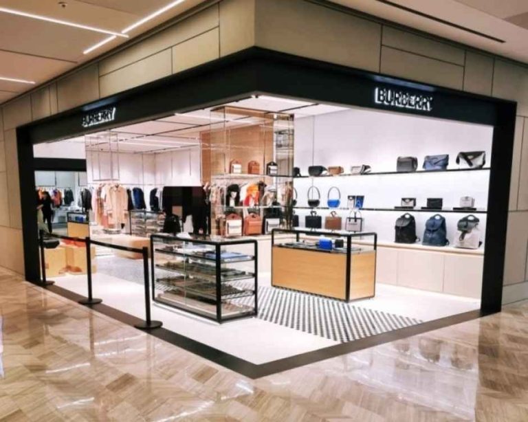 BURBERRY Men – Shinsegae Department Store Main Branch [Tax Refund Shop] (버버리맨즈 신세계백화점 본점)