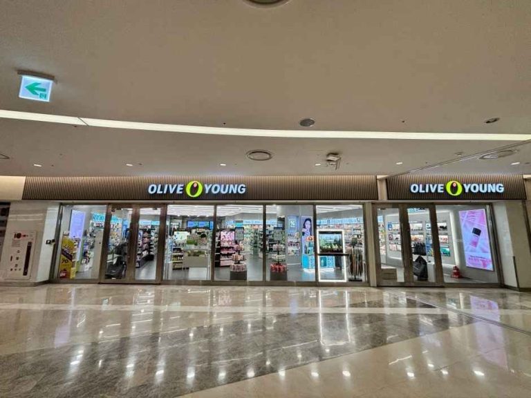 Olive Young – COEX MALL Branch [Tax Refund Shop] (올리브영 코엑스몰점)