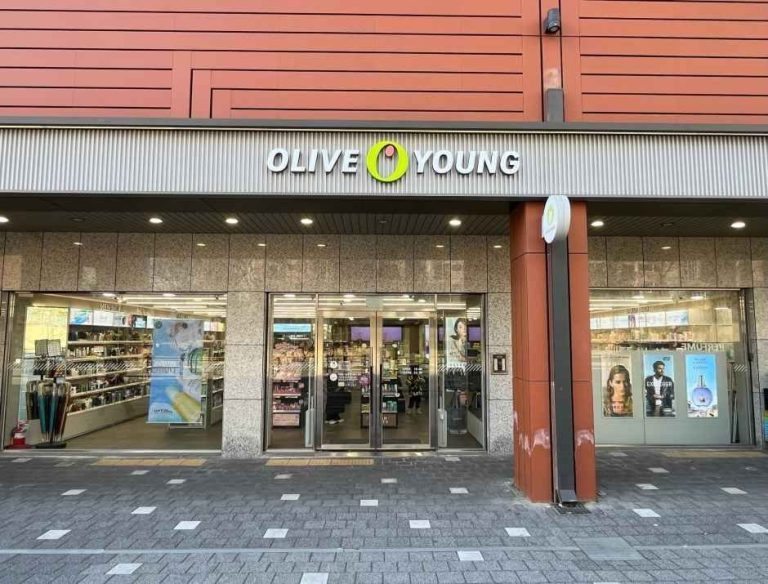 Olive Young – Gajaeul New Town Branch [Tax Refund Shop] (올리브영 가재울뉴타운점)