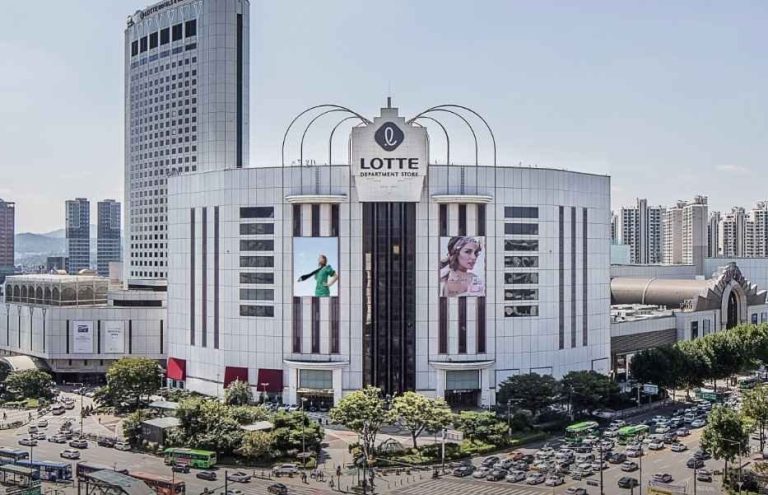 Lynn – Lotte Department Store Jamsil Branch [Tax Refund Shop] (린 롯데백화점 잠실점)