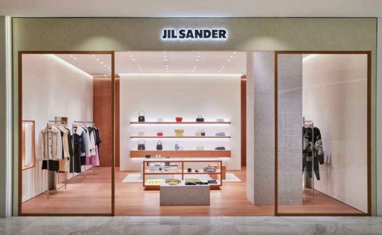 Jil Sander – LOTTE Department Store Jamsil Avenuel Branch [Tax Refund Shop] (질샌더 롯데백화점 에비뉴엘 잠실점)