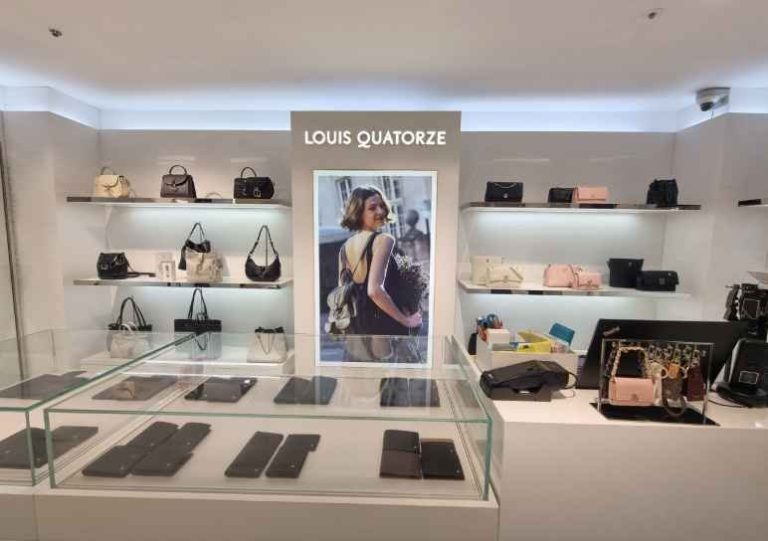 Louis Quatorze – Lotte Department Store Jamsil Branch [Tax Refund Shop] (루이까또즈 롯데백화점 잠실점)