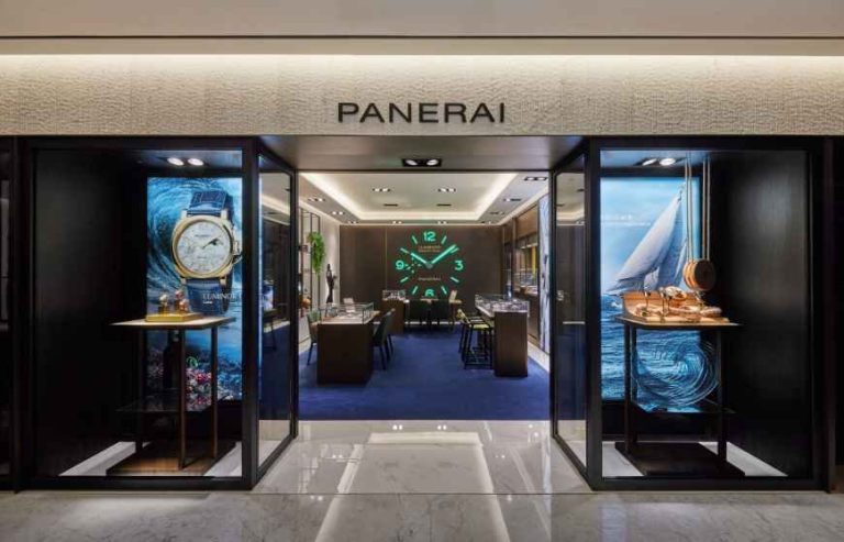 Panerai – Shinsegae Department Store Gangnam Branch [Tax Refund Shop] (파네라이 신세계백화점 강남점)