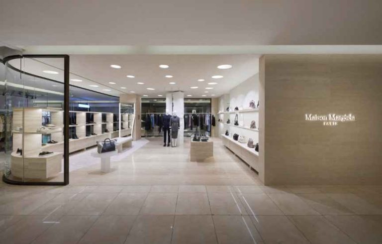 Maison Margiela – Hyundai Department Store Trade Center Branch [Tax Refund Shop] (메종마르지엘라 현대백화점 무역센터점)