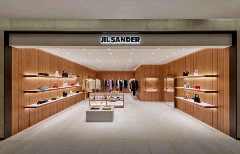Jil Sander – Hyundai Department Store Trade Center Branch [Tax Refund Shop] (질샌더 현대백화점 무역센터점)