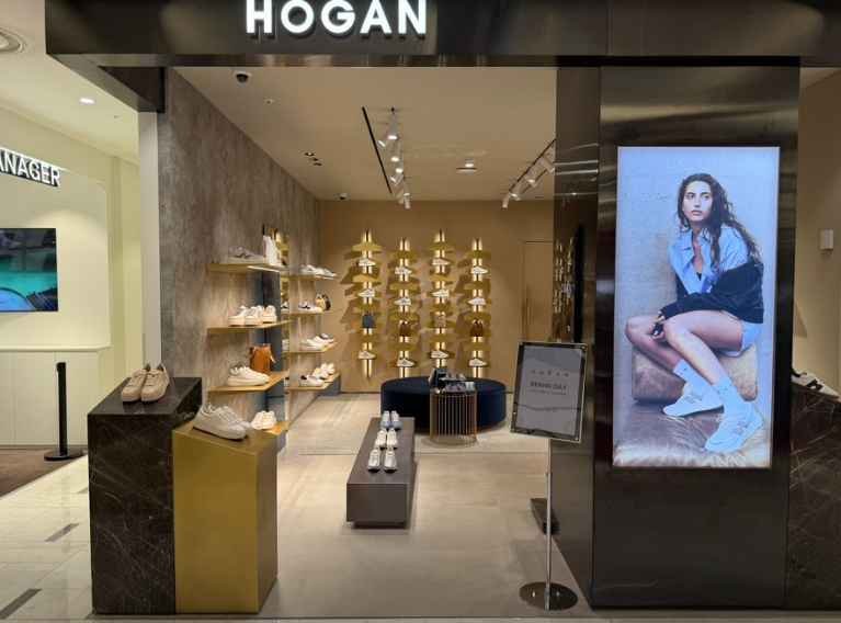 Hogan – Galleria Department Store Luxury Hall WEST Branch [Tax Refund Shop] (호간 갤러리아백화점 명품관 WEST점)