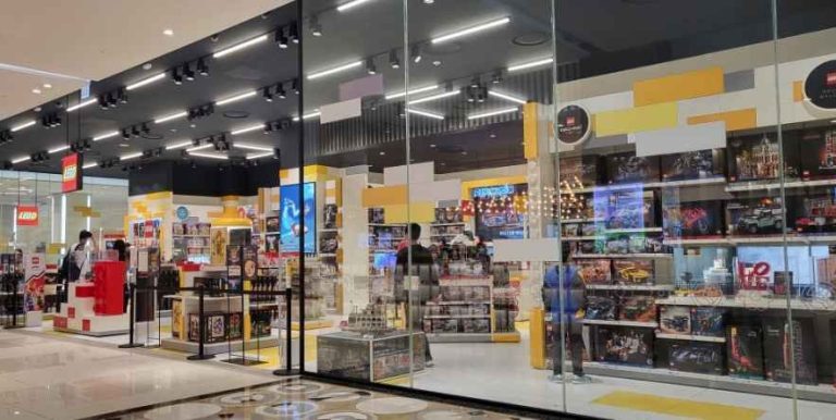 Lego Store – LOTTE Department Store Gimpo Airport Branch [Tax Refund Shop] (레고스토어 롯데백화점 김포공항점)