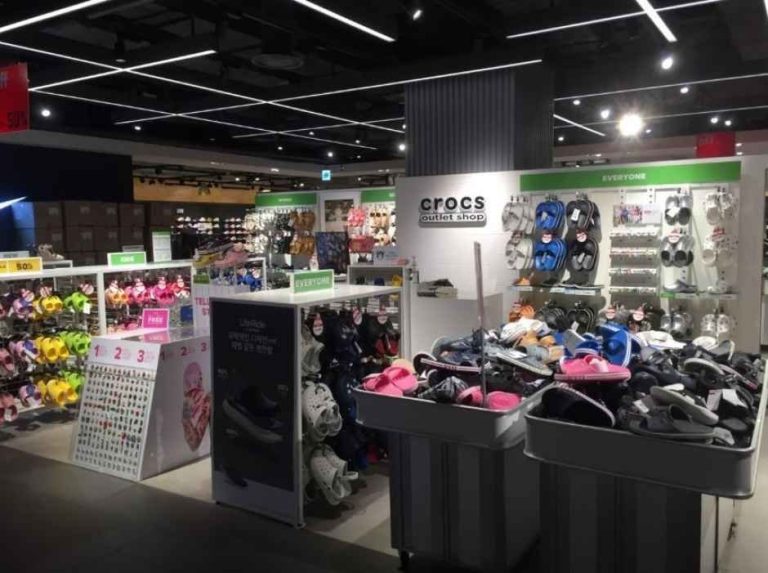 Crocs Korea – Hyundai Outlet Garden Five Branch [Tax Refund Shop] (크록스코리아 현대아울렛 가든파이브점)