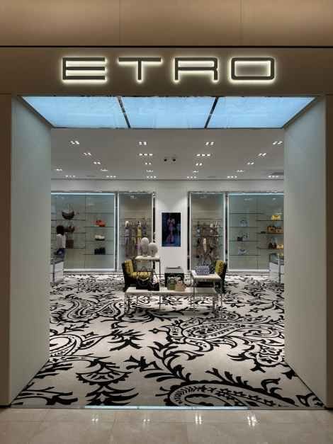 Etro – Lotte Department Store Jamsil Branch [Tax Refund Shop] (에트로 롯데백화점 잠실점)