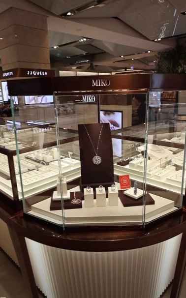 MIKO – Hyundai Department Store Apgujeong Main Branch [Tax Refund Shop] (미꼬 현대백화점 압구정본점)