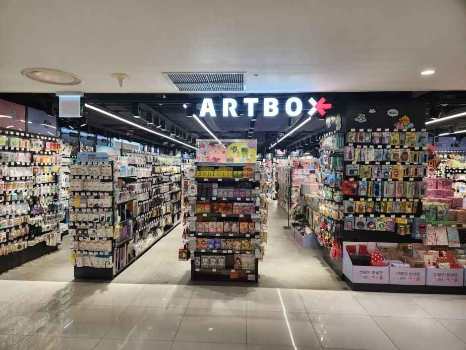 Artbox – TIMES SQUARE Branch [Tax Refund Shop](아트박스 타임스퀘어점)