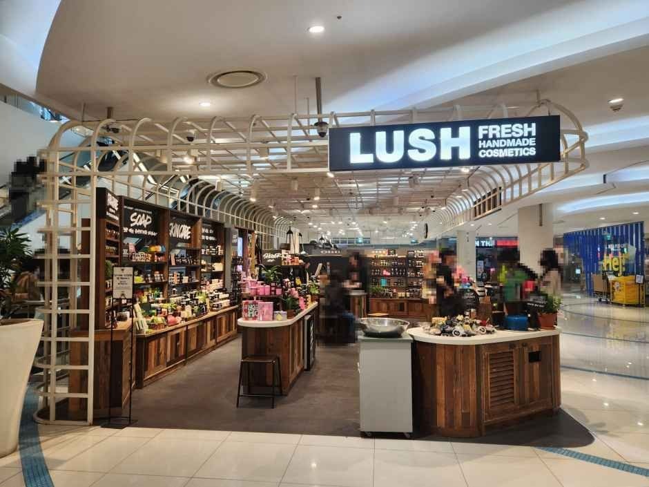 Lush – TIMES SQUARE Branch [Tax Refund Shop](러쉬 타임스퀘어점)