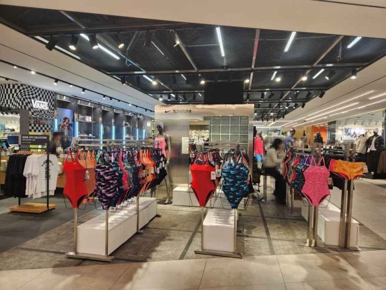 Nike Swim – Shinsegae Department Store Times Square Branch [Tax Refund Shop](나이키스윔 신세계백화점 타임스퀘어점)