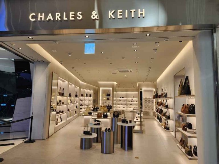 Charles & Keith – IFC Mall Branch [Tax Refund Shop](찰스앤키스 IFC몰점)