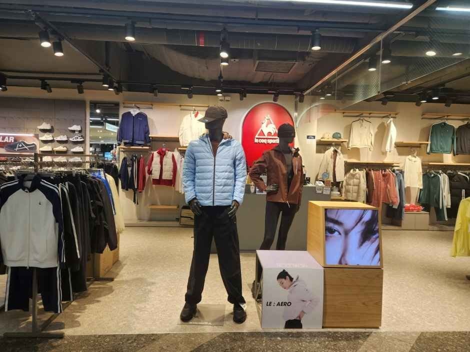 Le Coq Sportif NC Sin-Guro Branch [Tax Refund Shop](르꼬끄 스포르티브 NC 신구로점)