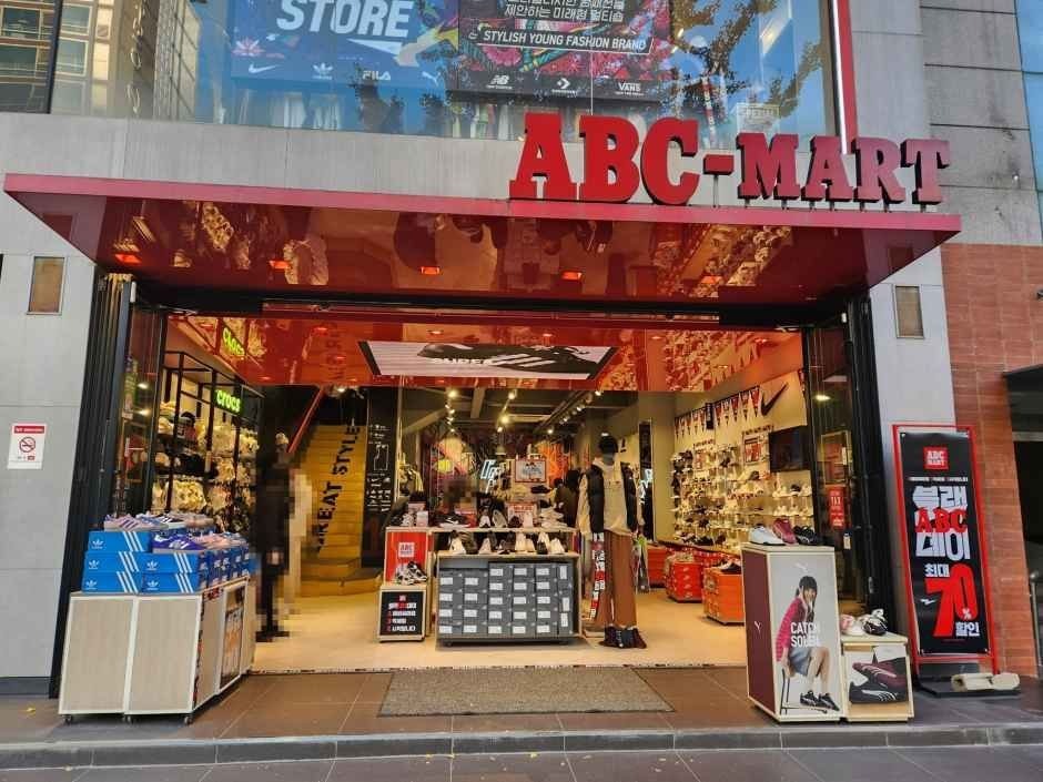 ABC-Mart SP Hongdae Branch [Tax Refund Shop](ABC마트 SP 홍대점)