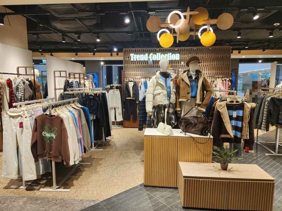 Trend Collection – NC Singuro Branch [Tax Refund Shop](트렌드컬렉션 NC 신구로점)
