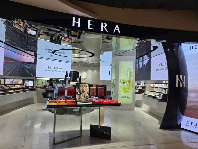 Hera – LOTTE Department Store Jamsil Avenuel Branch [Tax Refund Shop](헤라 롯데백화점 잠실 에비뉴엘점)