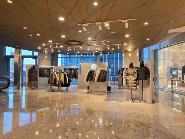 Nobis – Lotte Department Store Avenuel LOTTE Department Store Jamsil Avenuel Branch [Tax Refund Shop](노비스 롯데백화점 잠실 에비뉴엘점)
