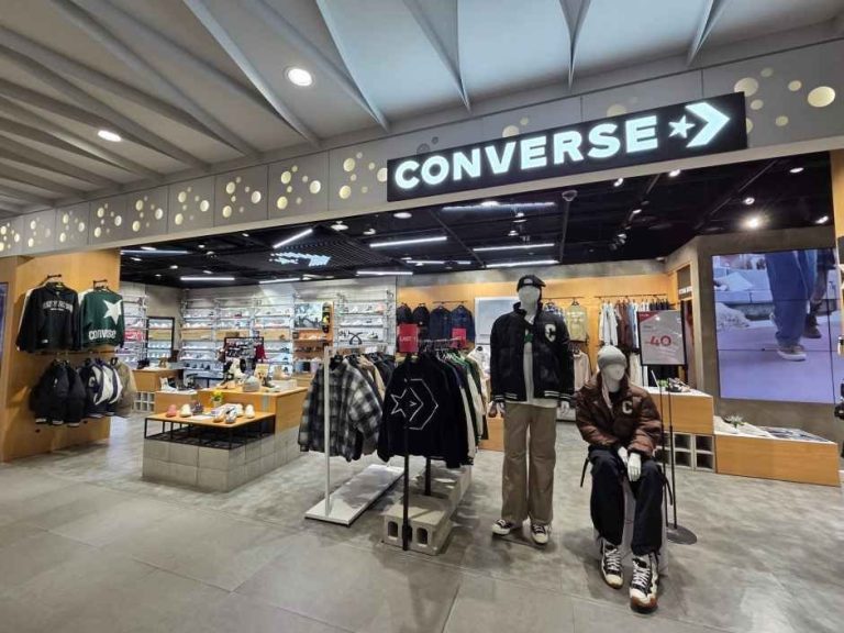 Converse – Doota Mall Branch [Tax Refund Shop](컨버스 두타몰점)