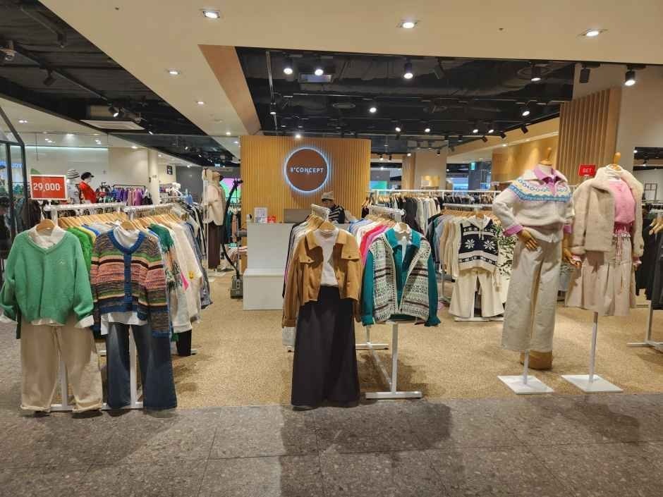8concept – NC Singuro Branch [Tax Refund Shop](에잇컨셉 NC 신구로점)