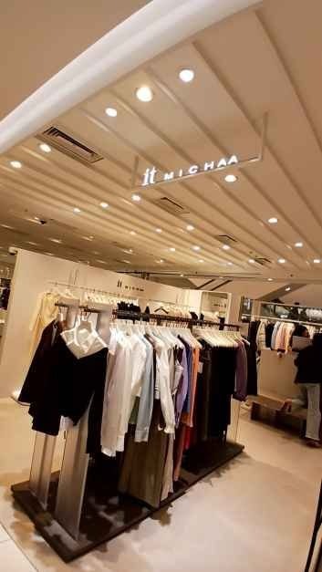 It Michaa – Lotte Outlets Seoul Station Branch [Tax Refund Shop](잇미샤 롯데아울렛 서울역점)