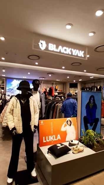 Black Yak – Lotte Outlets Seoul Station Branch [Tax Refund Shop](블랙야크 롯데아울렛 서울역점)