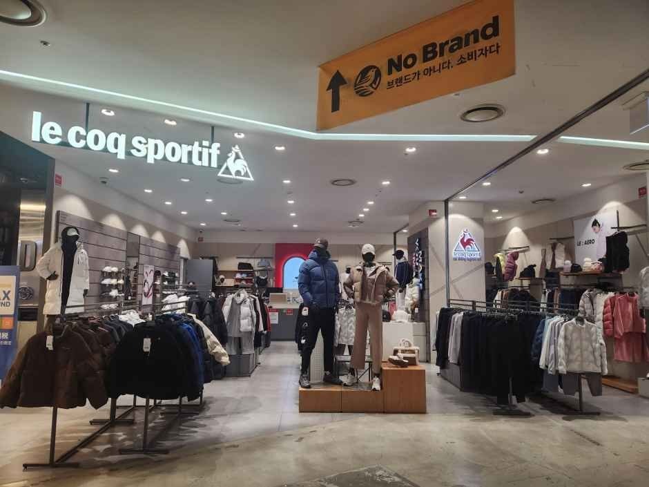 Le Coq Sportif Mario Outlet Building 3 Branch [Tax Refund Shop](르꼬끄스포르티브 마리오아울렛 3관점)