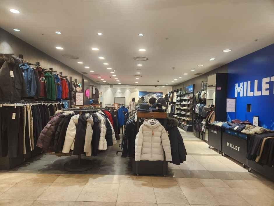 Millet – Hyundai Outlets Gasan Branch [Tax Refund Shop](밀레 현대아울렛 가산점)