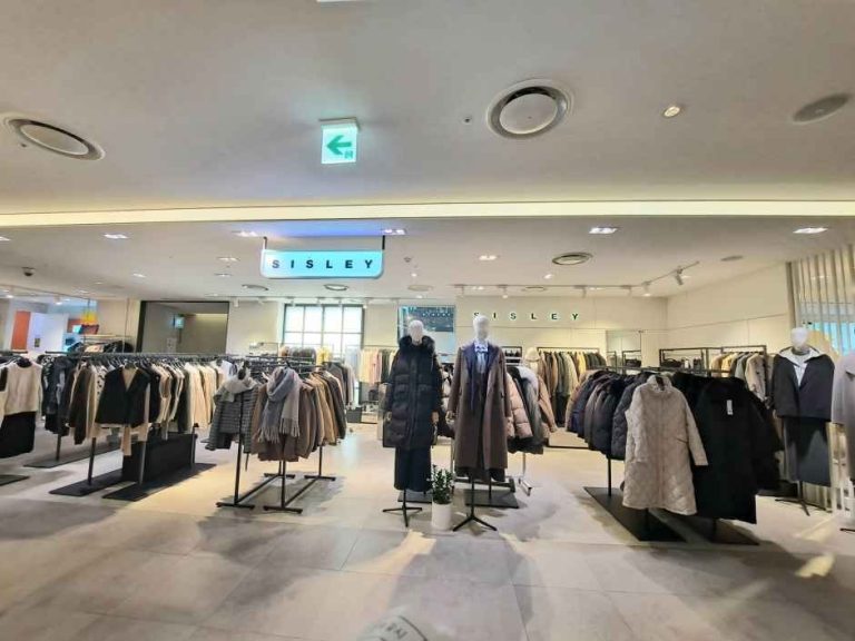 Sisley – Hyundai Outlets Dongdaemun Branch [Tax Refund Shop](시슬리 현대아울렛 동대문점)