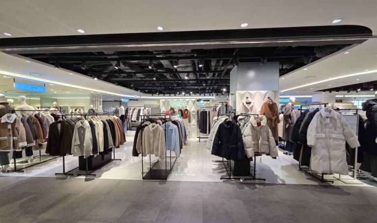 On & On – Hyundai Outlets Dongdaemun Branch [Tax Refund Shop](온앤온 현대아울렛 동대문점)
