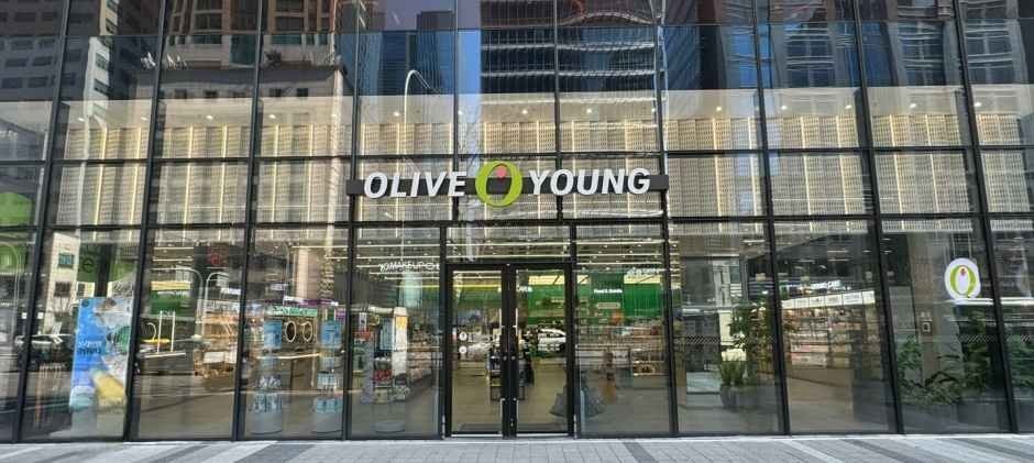 Olive Young – Gangnam Center Branch [Tax Refund Shop](올리브영 강남중앙점)
