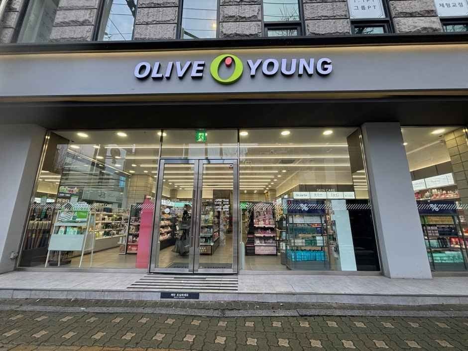 Olive Young – Donggyo-dong Branch [Tax Refund Shop](올리브영 동교동점)