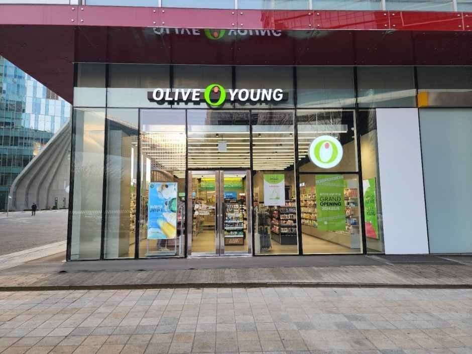 Olive Young – Sangam E&M Branch [Tax Refund Shop](올리브영 상암ENM점)